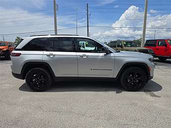 2024 Jeep Grand Cherokee Altitude 
