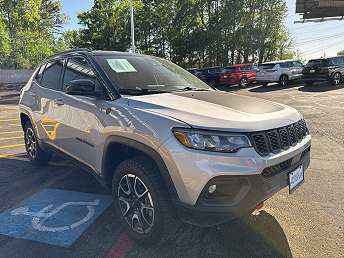 2024 Jeep Compass Trailhawk 