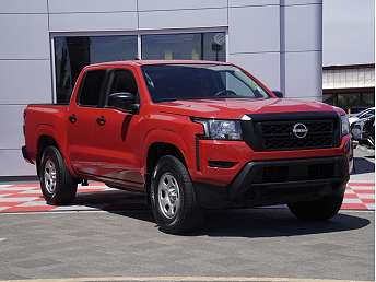 2024 Nissan Frontier S 