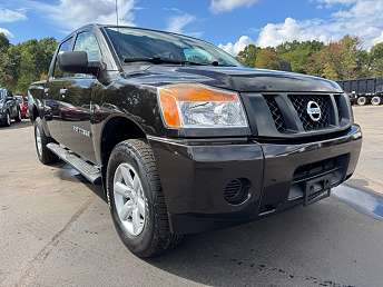 2013 Nissan Titan S 