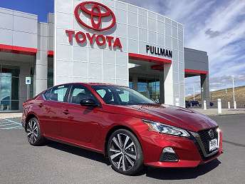 2022 Nissan Altima SR 