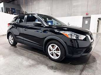 2020 Nissan Kicks S 
