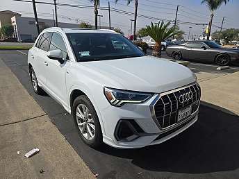2022 Audi Q3 Premium Plus 