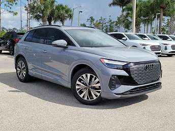 2025 Audi Q4 e-tron Premium 