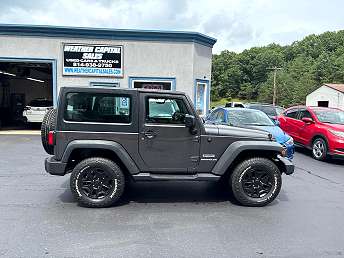 2016 Jeep Wrangler Sport 