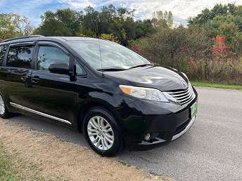 2012 Toyota Sienna XLE 