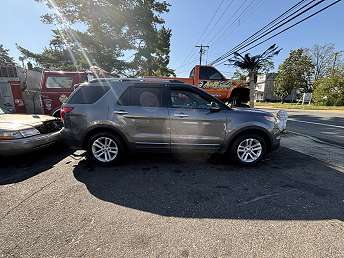 2012 Ford Explorer XLT 