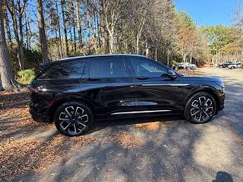 2024 Lincoln Nautilus Reserve 