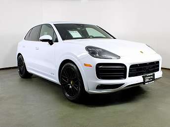 2023 Porsche Cayenne GTS 