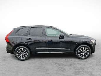 2024 Volvo XC60 B5 Core 