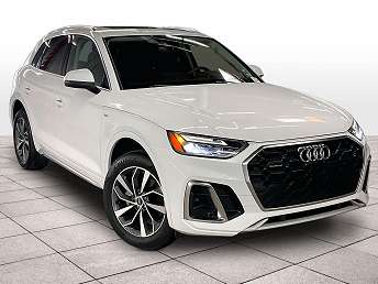 2023 Audi Q5 Premium Plus 