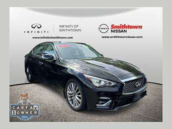 2023 Infiniti Q50 Luxe 