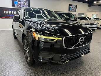 2018 Volvo XC60 T5 Momentum 