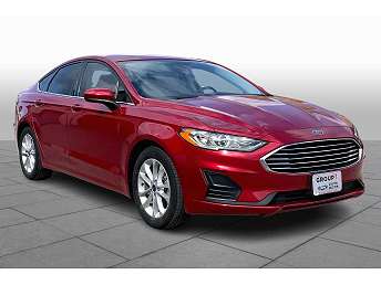 2020 Ford Fusion SE 