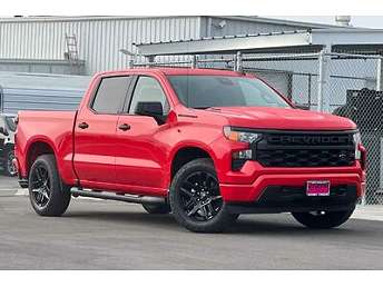 2025 Chevrolet Silverado 1500 Custom 