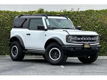 White Ford Bronco SUV 2022