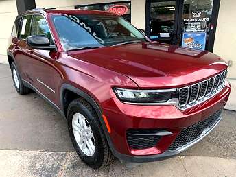 2023 Jeep Grand Cherokee Laredo 