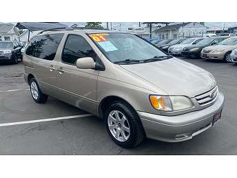 2004 tan toyota sierra mini fashion van