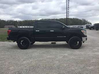 2019 Nissan Titan  