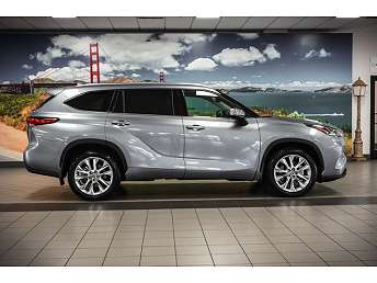 2022 Toyota Highlander Limited 