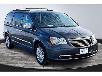 Gray Town & Country Minivan 2015