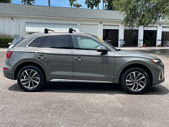 2024 Audi Q5 Premium Plus 