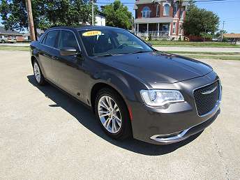 2018 Chrysler 300 Touring 