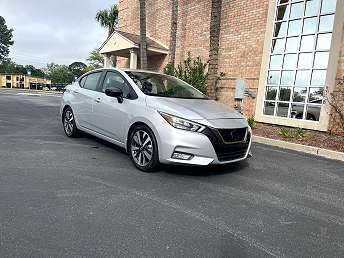 2020 Nissan Versa SR 