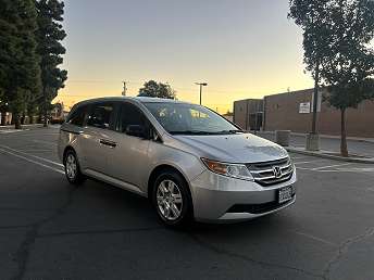 Used 2013 Honda Odyssey LX for Sale Near Me - CARFAX