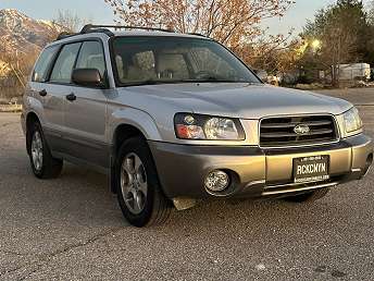 Silver Subaru Forester 2.5XS 2004