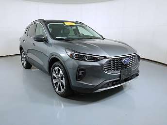 2025 Ford Escape Platinum 