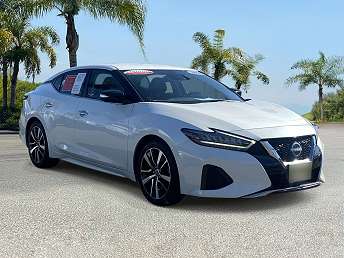 2023 Nissan Maxima SV 