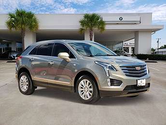 2018 Cadillac XT5 Base 