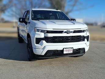 2024 White Pickup Chevrolet Silverado 1500