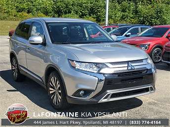 2019 Mitsubishi Outlander SE 