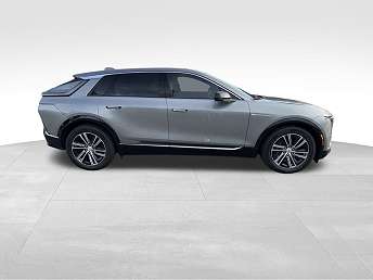 2025 Cadillac Lyriq Luxury 1 