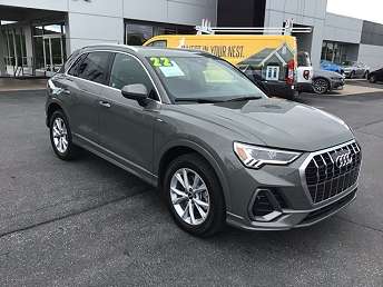 2022 Audi Q3 Premium Plus 