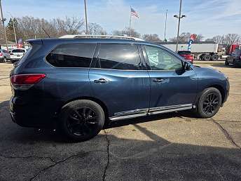 2015 Nissan Pathfinder SL 