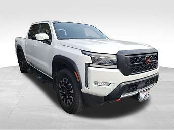 White Nissan Frontier Pickup 2022