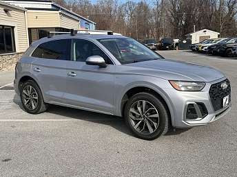 2024 Audi Q5 Premium Plus 
