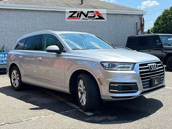 2018 Audi Q7 Premium Plus 