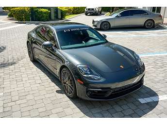 2023 Porsche Panamera  