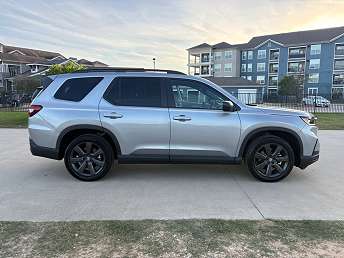 2025 Honda Pilot Sport 
