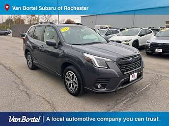 2023 Subaru Forester Premium 