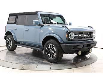 2022 Ford Bronco Outer Banks 