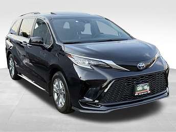 2022 Toyota Sienna XSE 