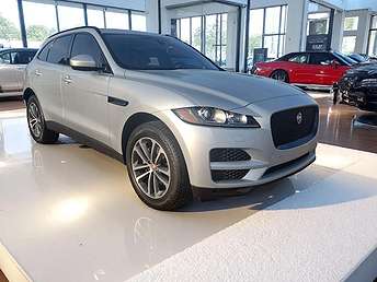 2018 Jaguar F-Pace Premium 