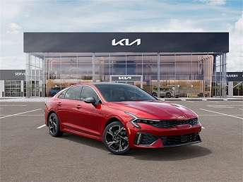 2025 Kia K5 GT-Line 