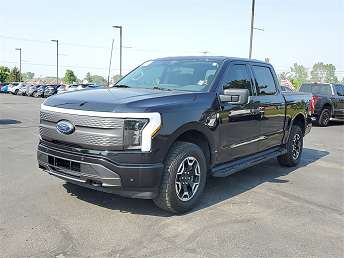2022 Ford F-150 Lightning XLT 