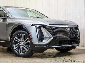 2024 Cadillac Lyriq Luxury 1 